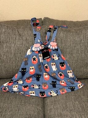 Cakeworthy Marvel jumper